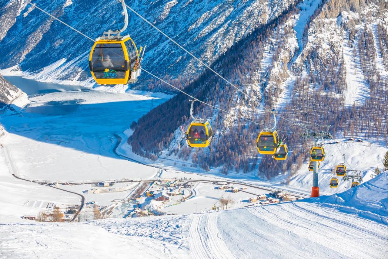 Martina Ski In - Ski Out Mt 50 - Happy Rentals Livigno Exterior foto